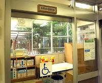 車椅子ではいれる閲覧室もあります